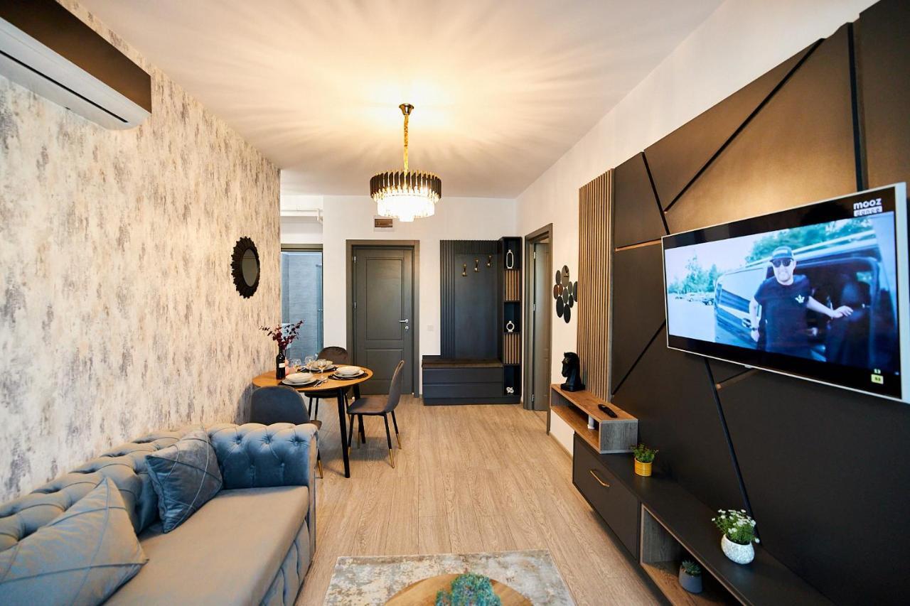 Uptown Apartments Iasi Buitenkant foto