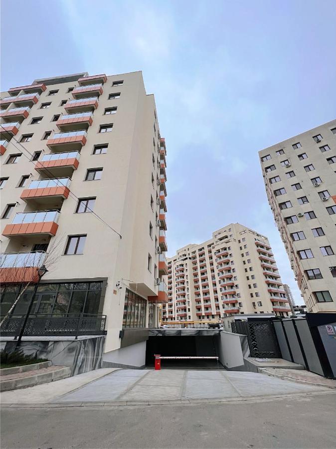 Uptown Apartments Iasi Buitenkant foto